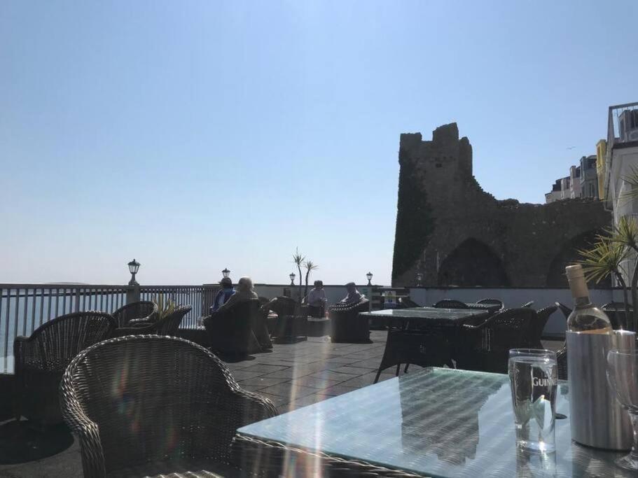 Caldey View Apartment Tenby Exterior foto